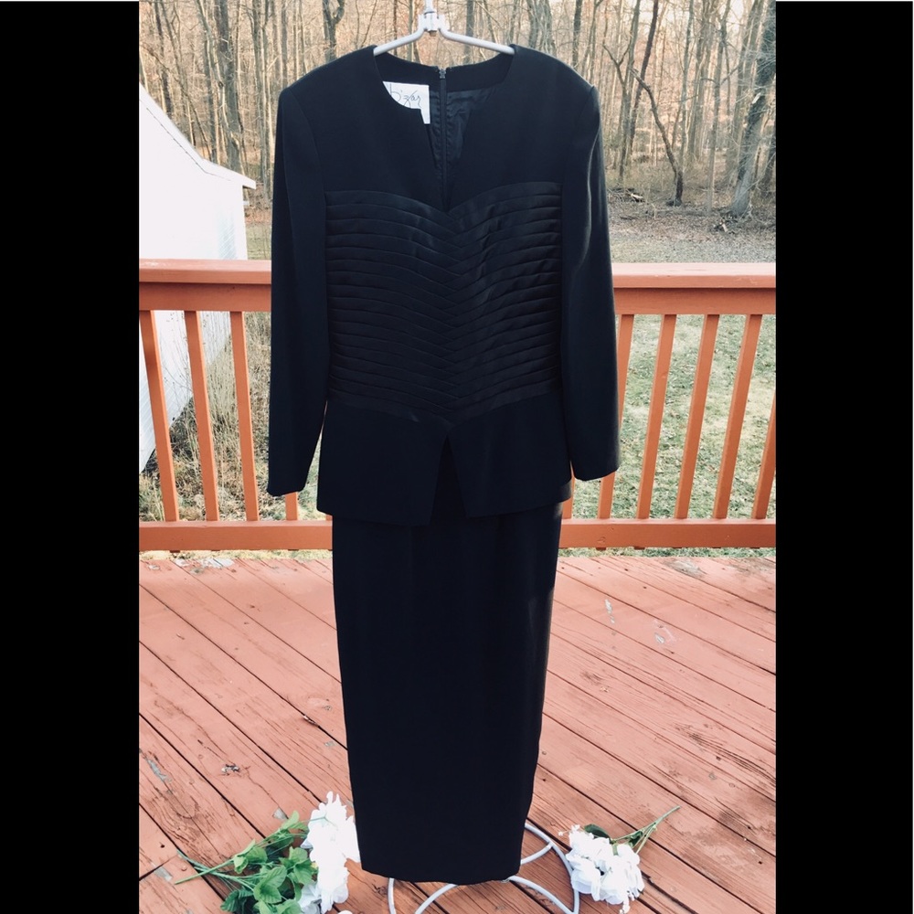 B’ZAR FULL LENGTH FANCY DRESS